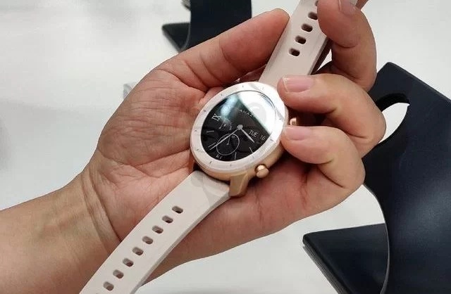 Global Version Huami Amazfit GTR 42mm Smart Watch 5ATM Smartwatch 12Days Battery GPS Music Control For Xiaomi Android IOS