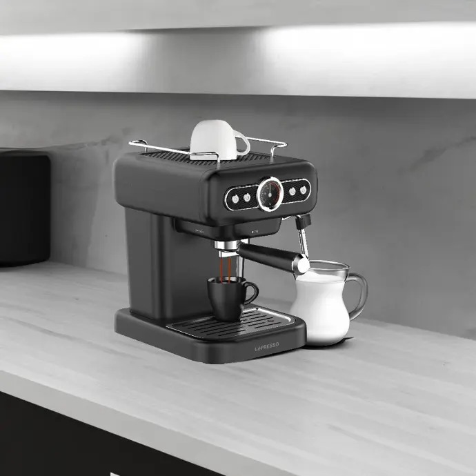 LePresso Retro Espresso Boiler Machine Gauge and Milk Steamer with 15 Bar Ulka Pump 950W Rated Power an 1.2 Liter Water Tank Capacity | LPCFFM0012 |