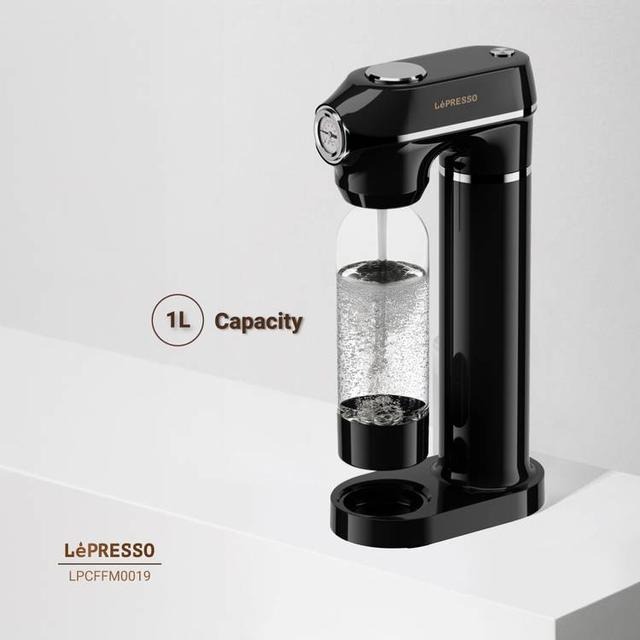 7MD Package Contains 1 x Lepresso Carbonator Instant Sparkling Water Maker with Pressure Gauge and 1 x LePresso CO2 Capsule For Sparkling Water