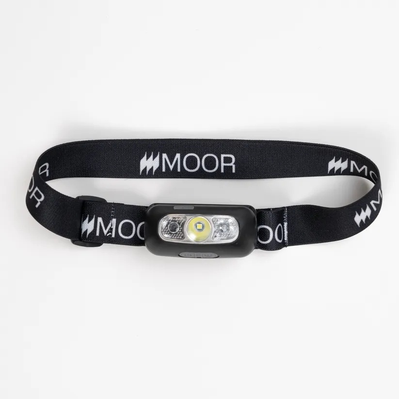 Moor Adventure Bag – The perfect companion for staying safe. Includes travel and emergency essentials with first aid supplies and camping/hiking gear.