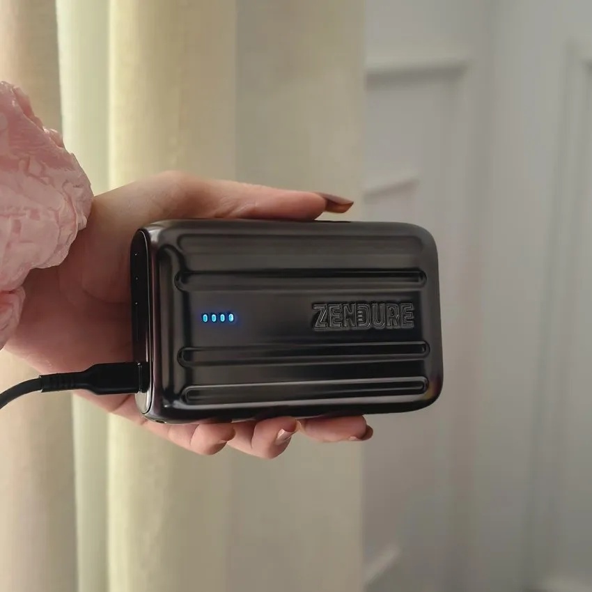 Zendure SuperMini 20+ 20000mAh Power Bank | Ultra Compact 20W PD USB-C & USB-A Portable Charger | ZDSM20PD20- ob\s\b - FC |