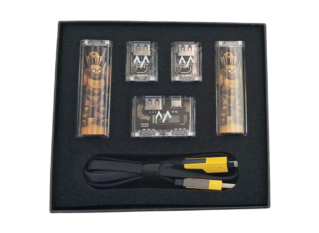 7MD Transparent Magnetic Suction Mobile Power Supply 10000mAh Dual 5000mAh Batteries PD22W Fast Charging USB Plus Type C Outputs Compact Durable Design | 7MD-D19 |