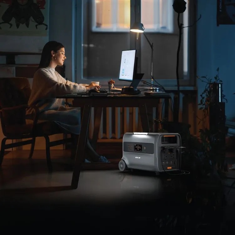 Green Lion Power Station – 2400Wh LiFePO4 Backup Battery with PD100W, Solar & AC Input, LED Display, EV-Grade Power Supply | RG2400 | GNRG2400PSGY |