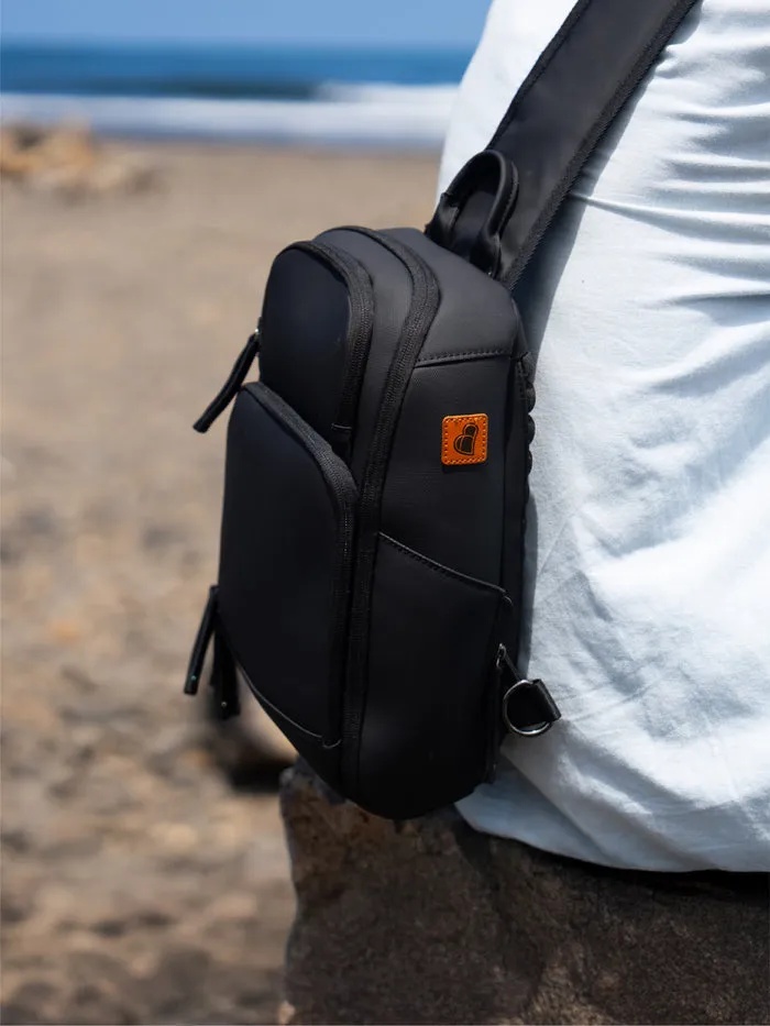 Ghaith & Qalby Etmaan Adventure Bag – Water-Resistant Crossbody Travel Bag with Multi Pockets