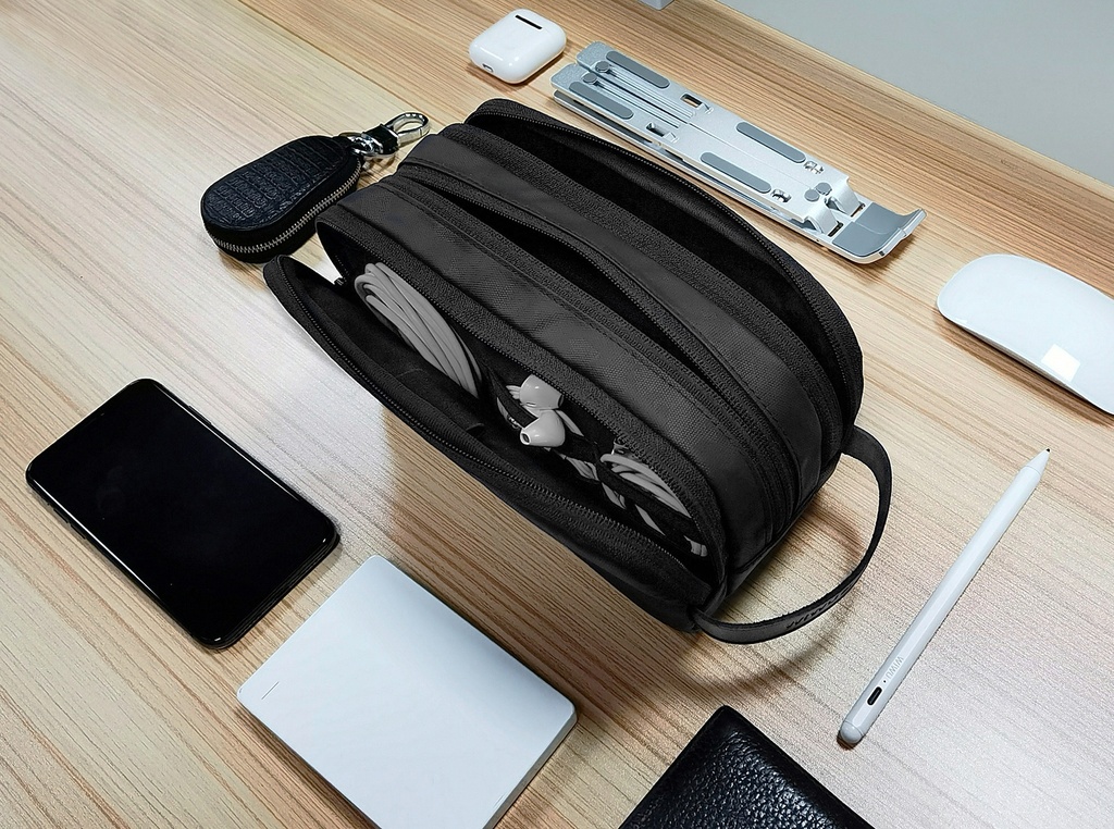 Wiwu Salem Pouch Travel in style Electronics Cable and Cord Organizer Pouch Black |STPB / STPGR|