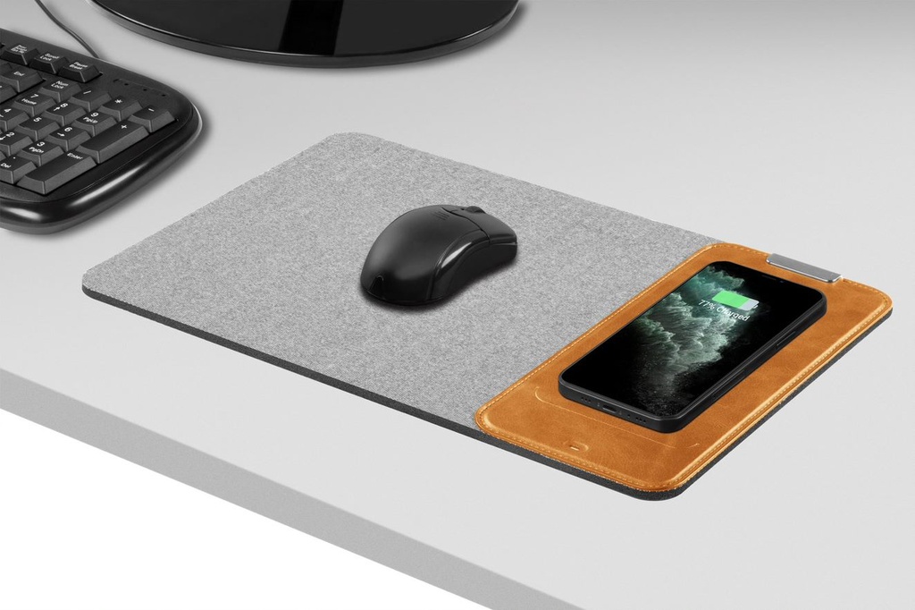 POWEROLOGY WIRELESS CHARGING MOUSE PAD