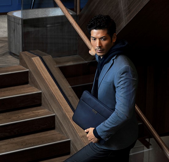 UNIQ 14" & 16" INCH Portable Nylon Canvas Protective Laptop & Tablet Bag | BERGEN |